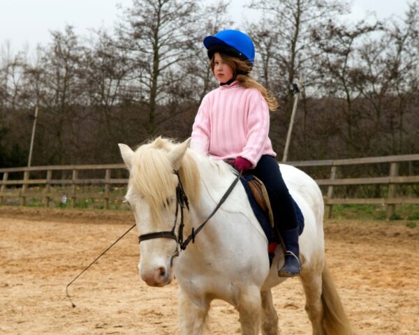 Buitenrit voor kinderen vanaf 3 jaar Porto Ferro Sardinië - Italië