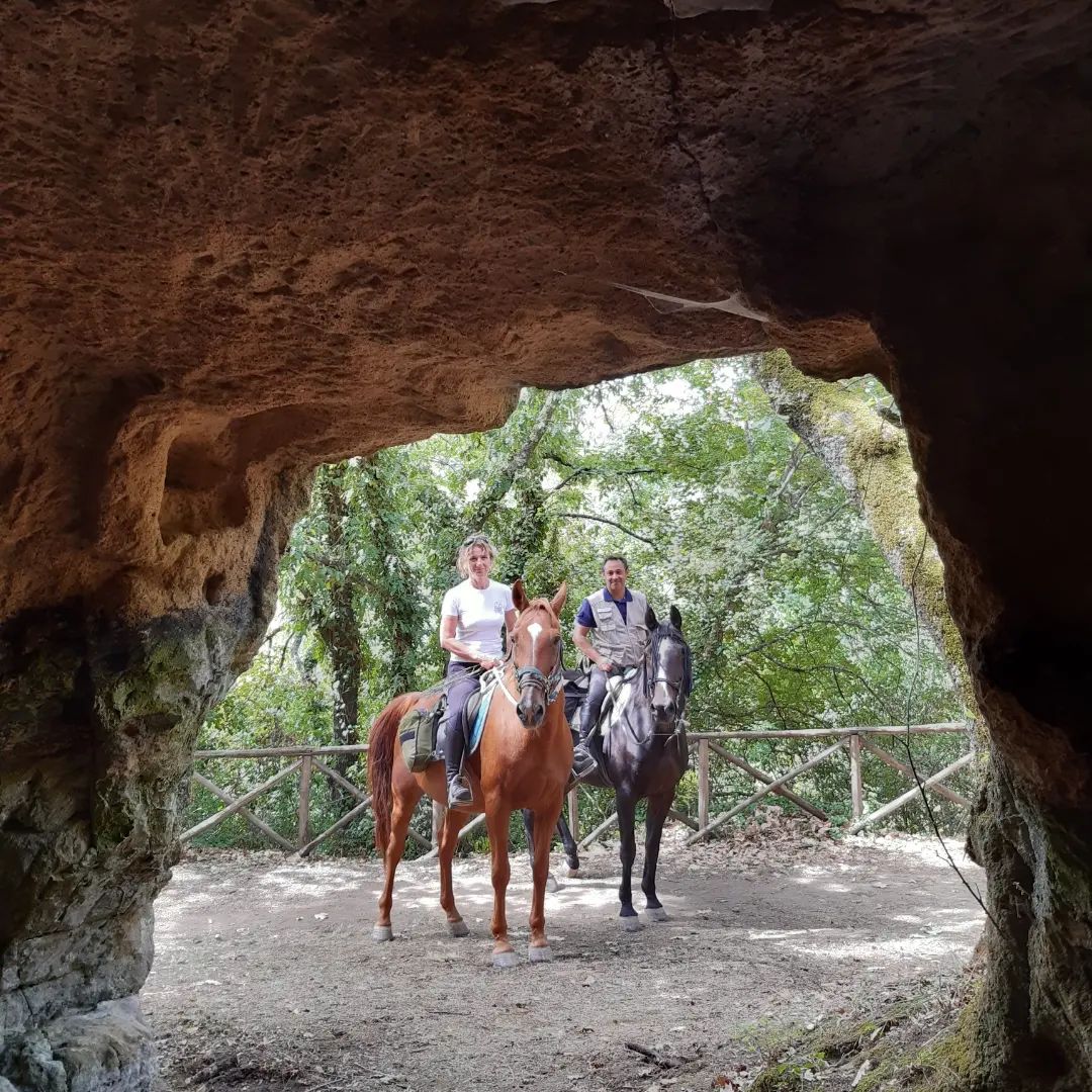 2-daagse paardrijtocht door het Archeologisch Park van de Tufsteden Toscane - Italië - Afbeelding 8