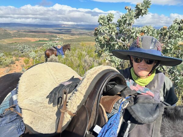 8-daagse paardrijtocht van de Klein Karoo naar de stranden van de Garden Route.