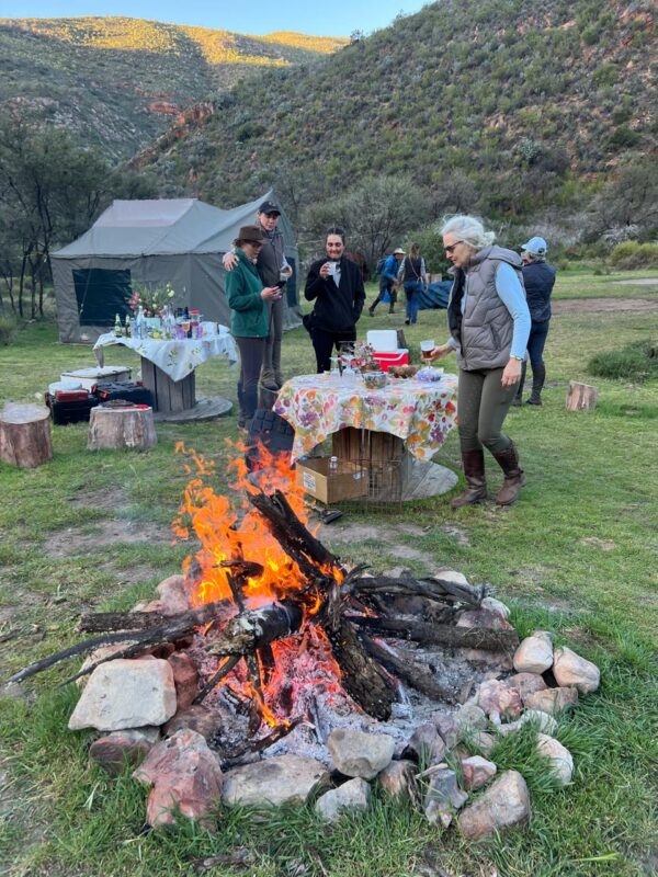 8-daagse paardrijtocht van de Klein Karoo naar de stranden van de Garden Route.