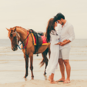 Buitenrit Romantiek met picknick Eros-strand Santorini - Griekenland