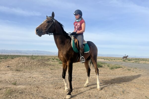 8- of 13-daagse paardrijtocht op Akhal-Teke paarden - Turkmenistan