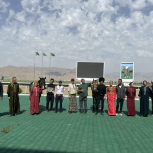 8- of 13-daagse paardrijtocht op Akhal-Teke paarden - Turkmenistan - Afbeelding 15