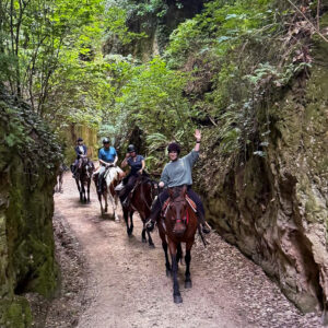 2-daagse paardrijtocht door het Archeologisch Park van de Tufsteden Toscane - Italië
