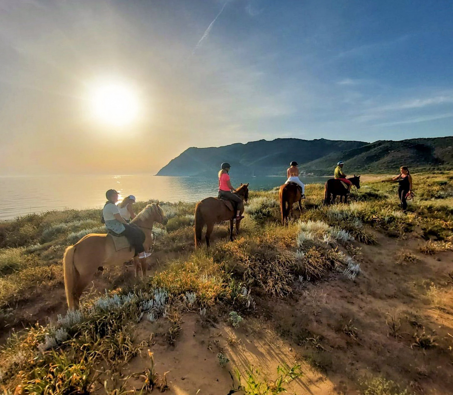 Buitenrit van het Baratzmeer naar het strand van Porto Ferro Sardinië - Italië