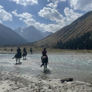 11-daagse paardrijtocht door het Karakol Nationaal Park - Kirgizië - Afbeelding 3