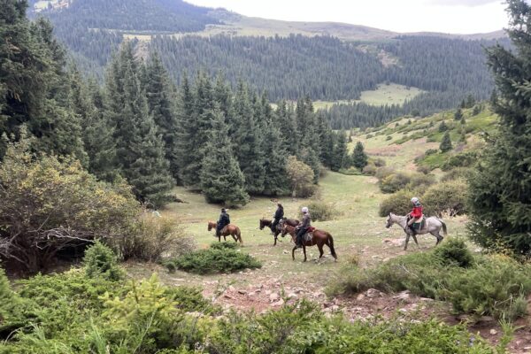 11-daagse paardrijtocht door het Karakol Nationaal Park - Kirgizië