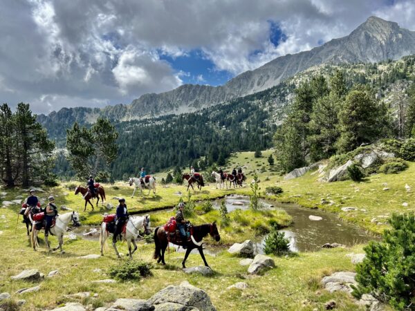 13-daagse paardrijtocht van de Middellandse Zee naar de hoge Pyreneeën - Spanje en Andorra
