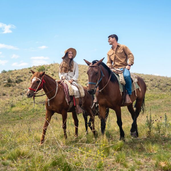 Paardrijden aan de voet van het Andesgebergte - Argentinië