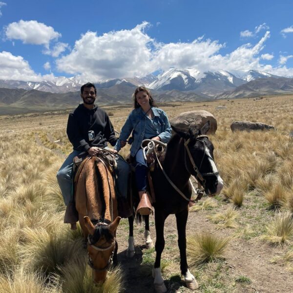 Paardrijden aan de voet van het Andesgebergte - Argentinië