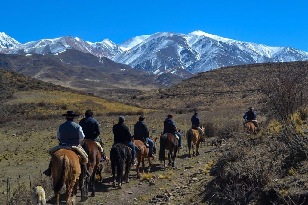Paardrijden aan de voet van het Andesgebergte - Argentinië