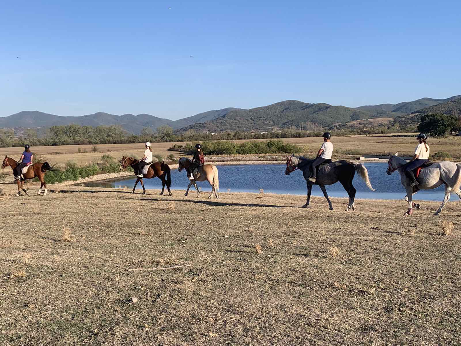 6-daagse paardrijtocht naar de top van het Rhodopegebergte - Bulgarije