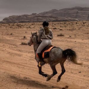 Buitenrit Khazali-kloof Wadi Rum - Jordanië