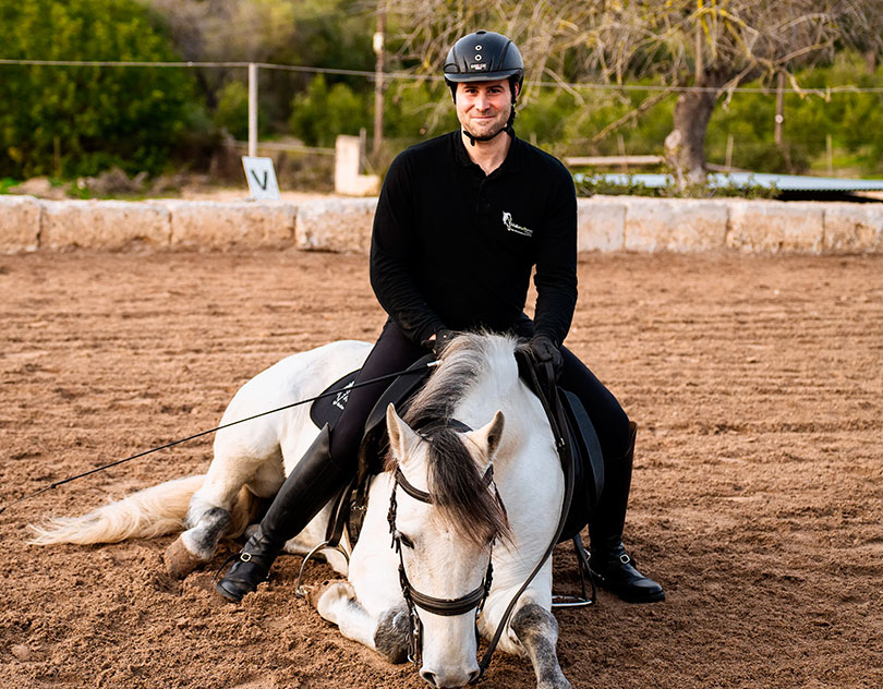 Paardrijdagtocht in de Randa Vallei excursie Mallorca - Spanje