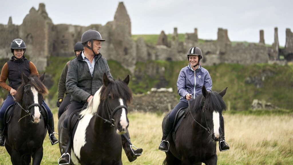 1, 2 of 3-daagse Paardrijtocht Game of Thrones - Ierland