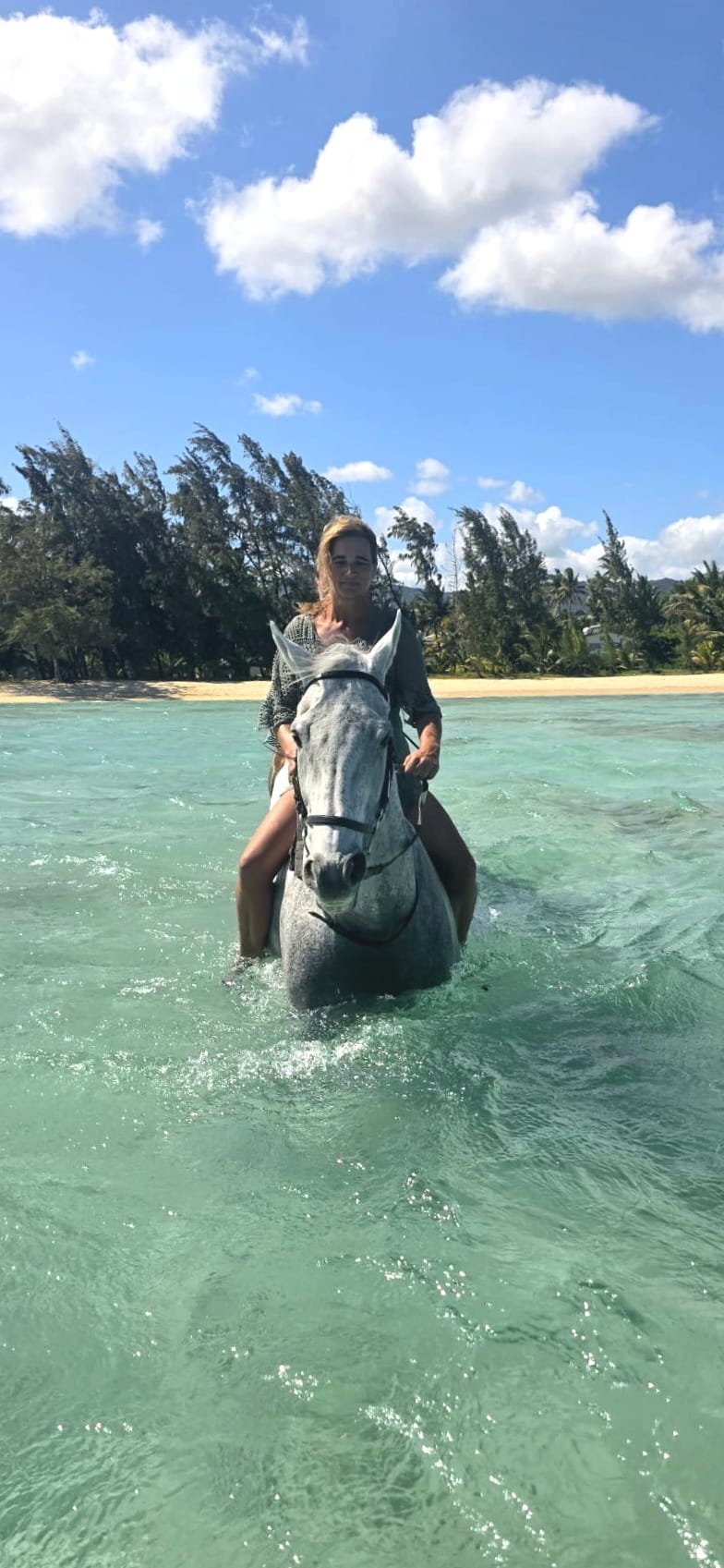 Buitenrit: Zwemmen met paarden en strandrit Riambel - Mauritius - Afbeelding 3