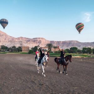 8-daagse Paardrijtocht Palmen, Piramides en Farao’s Luxor - Rode Zee - Caïro Egypte - Afbeelding 23
